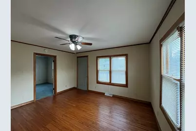 708 Godfrey Street, Streator, IL 61364 - Photo 3