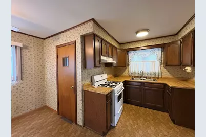 708 Godfrey Street, Streator, IL 61364 - Photo 7