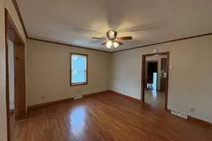 708 Godfrey St, Streator, IL 61364 - Photo 5