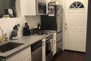 639 W Roscoe St, Chicago, IL 60657 - Photo 5