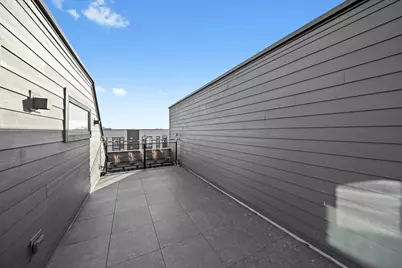 4240 W Belmont Avenue, Chicago, IL 60641 - Photo 25
