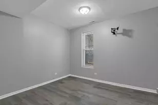 2248 S Kolin Ave, Chicago, IL 60623 - Photo 5