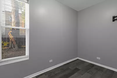 2248 S Kolin Avenue, Chicago, IL 60623 - Photo 9