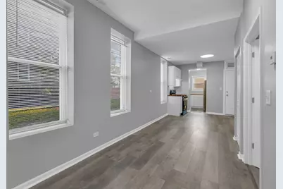 2248 S Kolin Avenue, Chicago, IL 60623 - Photo 7