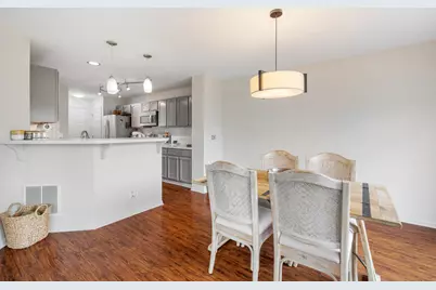 1549 Brompton Lane, Crystal Lake, IL 60014 - Photo 5