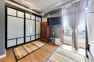 360 W Illinois St, Chicago, IL 60654 - Photo 25