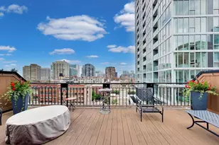 360 W Illinois St, Chicago, IL 60654 - Photo 29