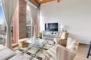 360 W Illinois St, Chicago, IL 60654 - Photo 13