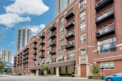 360 W Illinois Street #612, Chicago, IL 60654 - Photo 3