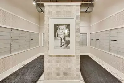 360 W Illinois Street #612, Chicago, IL 60654 - Photo 9