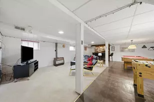 8636 S Tripp Ave, Chicago, IL 60652 - Photo 11