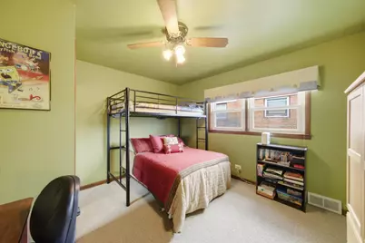 8636 S Tripp Avenue, Chicago, IL 60652 - Photo 5