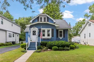 130 S Yale Ave, Villa Park, IL 60181 - Photo 1