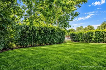 9938 N Huber Lane, Niles, IL 60714 - Photo 23