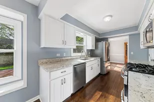 1528 Bonaventure Dr, Naperville, IL 60563 - Photo 13