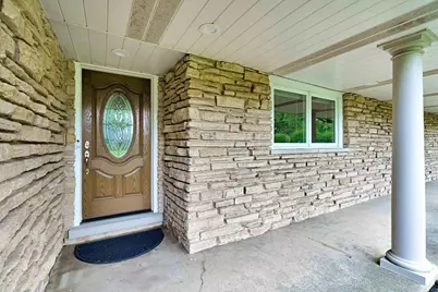 22W689 Elmwood Drive, Glen Ellyn, IL 60137 - Photo 5