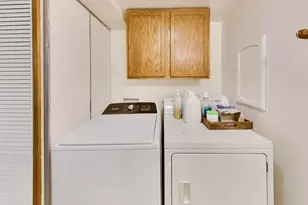 1009 Beverly Ct, Lombard, IL 60148 - Photo 27