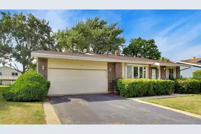 1009 Beverly Court, Lombard, IL 60148 - Photo 3