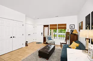 161 S Grove Ave, Elgin, IL 60120 - Photo 5