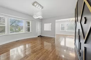 9257 S Ada St, Chicago, IL 60620 - Photo 5