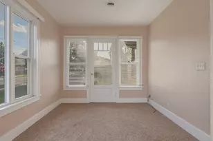 402 N Division Ave, Polo, IL 61064 - Photo 15