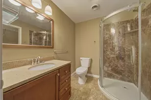 402 N Division Ave, Polo, IL 61064 - Photo 21