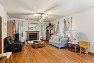 1140 Crystal Ave, Downers Grove, IL 60516 - Photo 7
