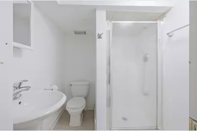 2038 Farnham Court, Schaumburg, IL 60194 - Photo 11