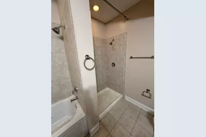 6961 Vine Street #301, Indian Head Park, IL 60525 - Photo 7
