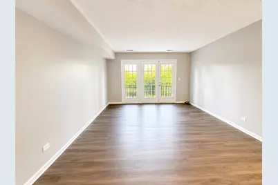 520 Biesterfield Road #209, Elk Grove Village, IL 60007 - Photo 5