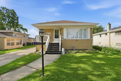 146 W 27th Street, Chicago Heights, IL 60411 - Photo 1