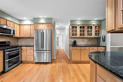 2690 Crestwood Lane, Riverwoods, IL 60015 - Photo 9