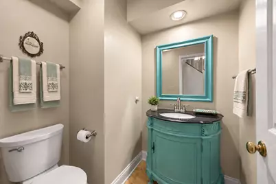 2690 Crestwood Lane, Riverwoods, IL 60015 - Photo 13