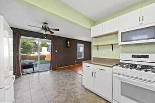1210 Brookfield Dr, Plainfield, IL 60586 - Photo 19