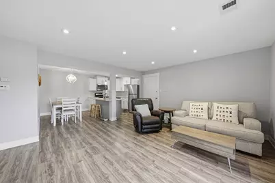 4929 W 109th Street #101, Oak Lawn, IL 60453 - Photo 5