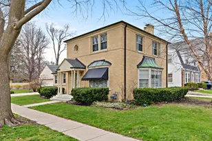 400 W Milburn Ave, Mount Prospect, IL 60056 - Photo 3