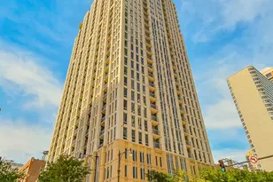 1250 S Michigan Ave, Chicago, IL 60605 - Photo 1