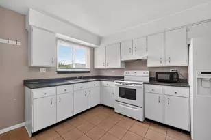 1000 Judson St, Bensenville, IL 60106 - Photo 7