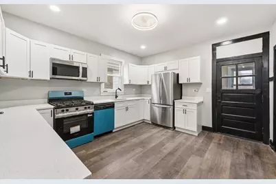 8418 S Essex Avenue, Chicago, IL 60617 - Photo 21