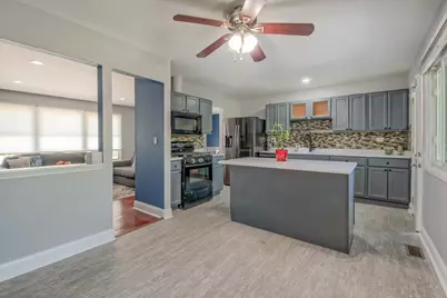 1099 Stratford Lane, Hanover Park, IL 60133 - Photo 9