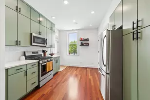 2570 W Lyndale St, Chicago, IL 60647 - Photo 7