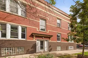 2570 W Lyndale St, Chicago, IL 60647 - Photo 1