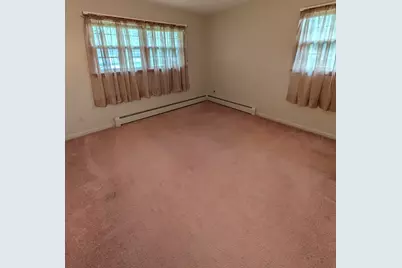 205 E Pleasant Avenue, Sandwich, IL 60548 - Photo 11