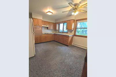 205 E Pleasant Avenue, Sandwich, IL 60548 - Photo 5