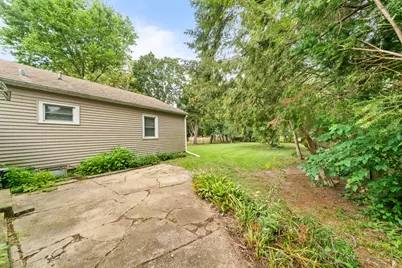 915 W Lincoln Avenue, Belvidere, IL 61008 - Photo 29