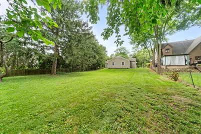 915 W Lincoln Avenue, Belvidere, IL 61008 - Photo 31