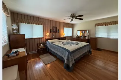 6206 Haligus Road, Woodstock, IL 60098 - Photo 15