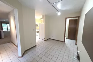 5811 Elaine Dr, Rockford, IL 61108 - Photo 11