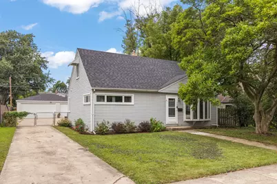 440 N Craig Place, Lombard, IL 60148 - Photo 1