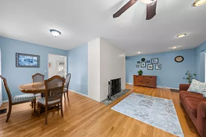 419 S Phelps Avenue, Arlington Heights, IL 60004 - Photo 5